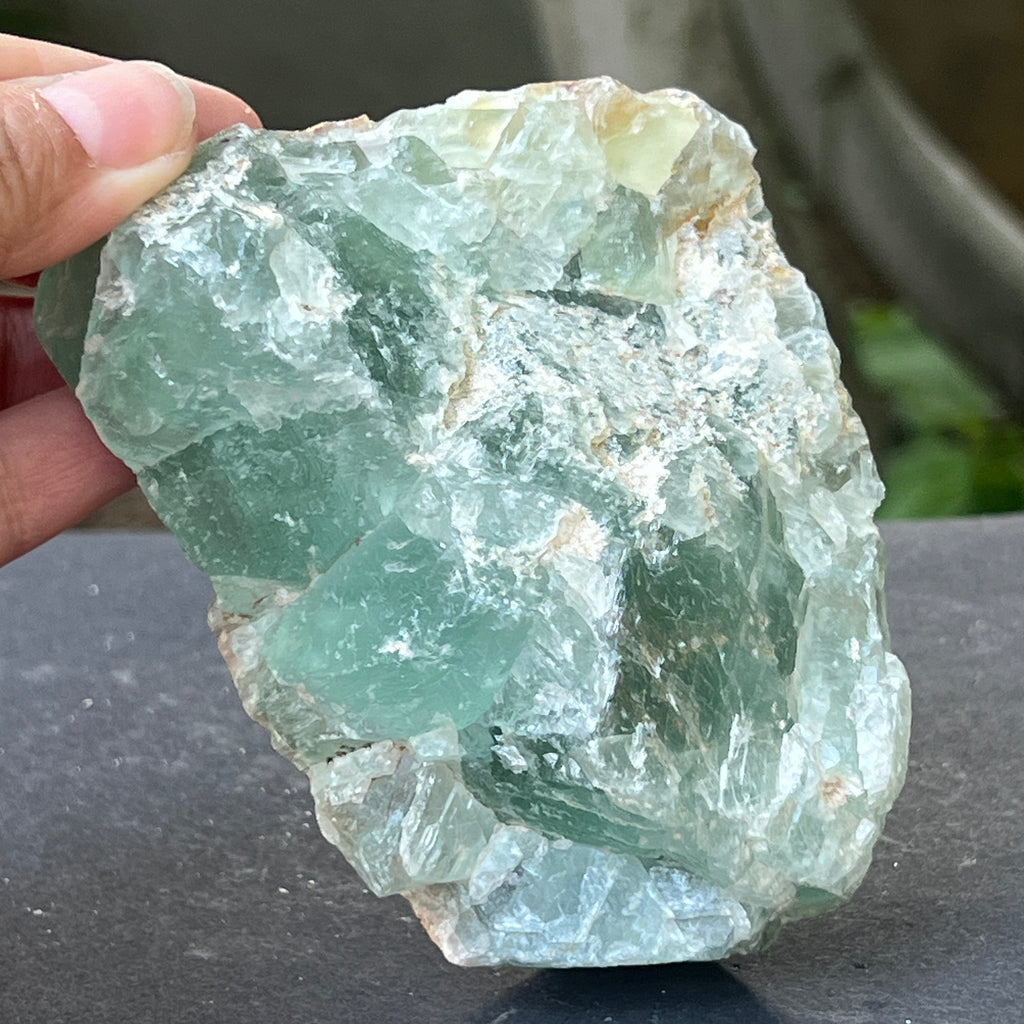 Fluorit marime L din Namibia Africa model 1, pietre semipretioase - druzy.ro 1 