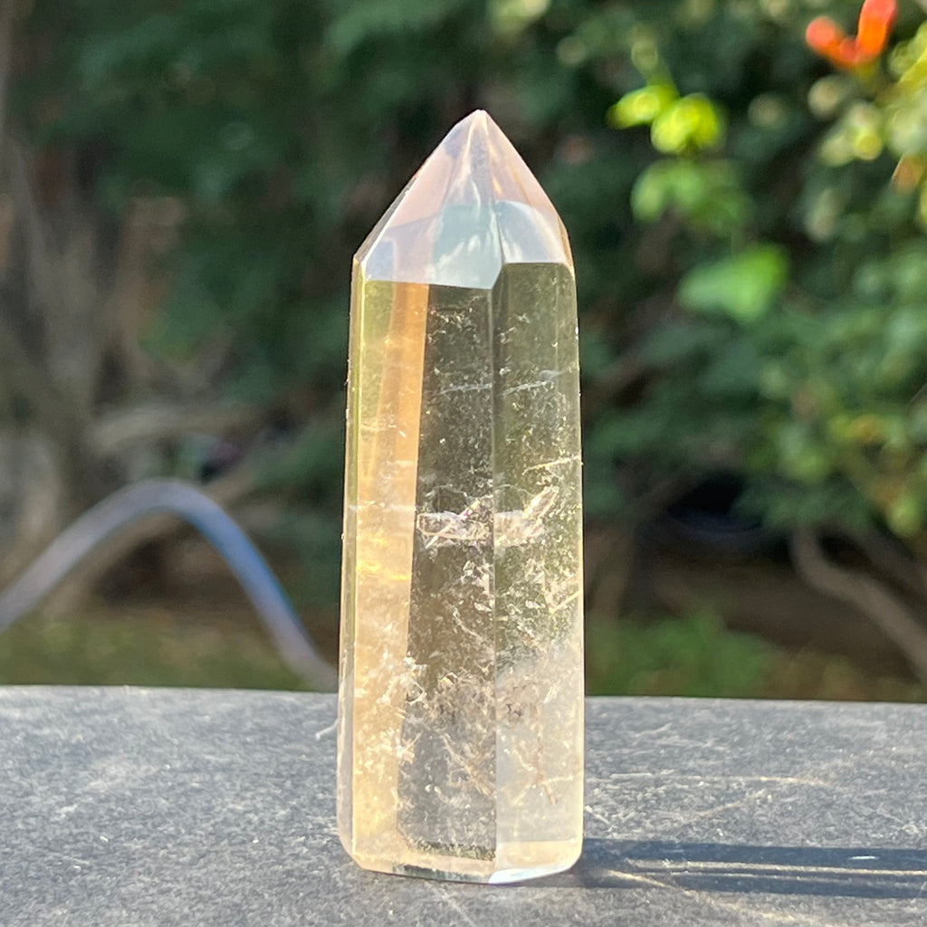 Obelisc cuart fumuriu fantoma model 5, druzy.ro, cristale 1
