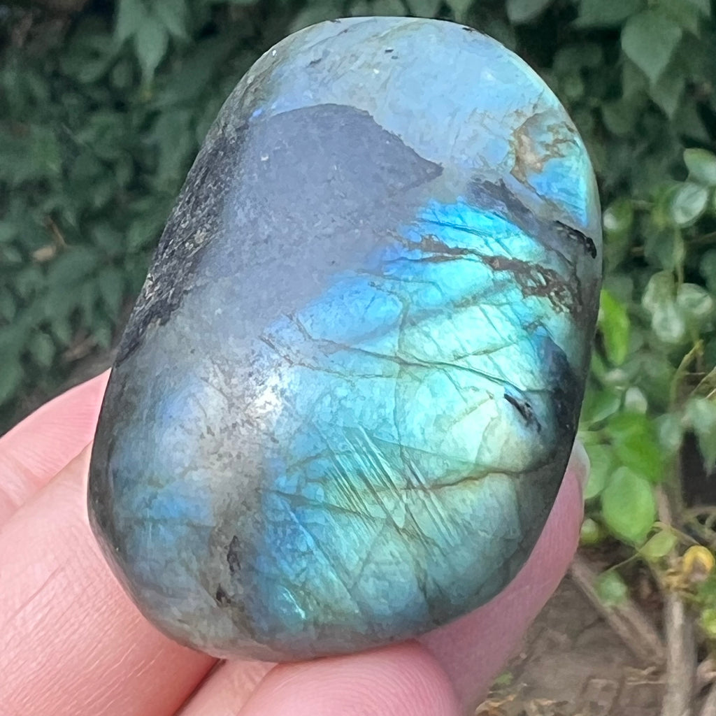 Labradorit palm stone m4, druzy.ro, cristale 1