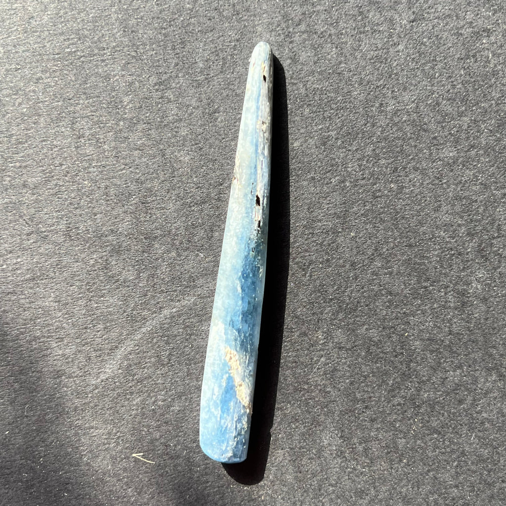 Kianit albastru (Cianit) piatra rulata, druzy.ro, cristale 6
