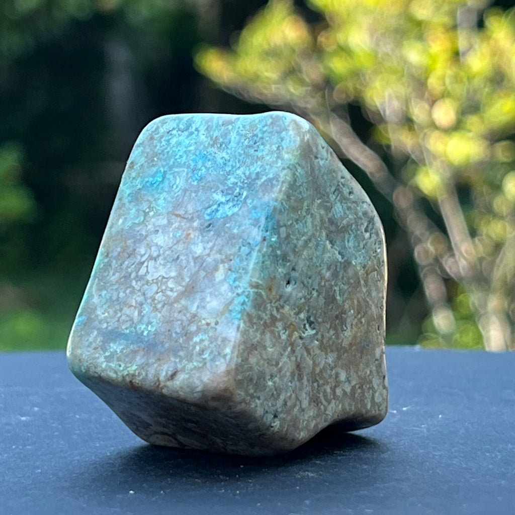 Shattuckite forma libera/palmstone m5, druzy.ro, cristale 1