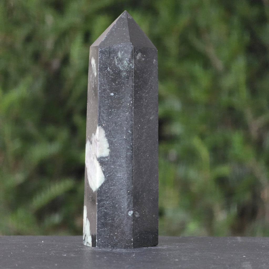 Obelisc piatra crizantema | Model 9, pietre semipretioase - druzy.ro 2 